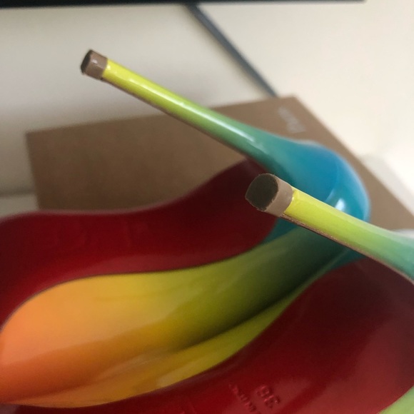 Christian Louboutin pigalle follies Sunrise - Picture 6 of 8